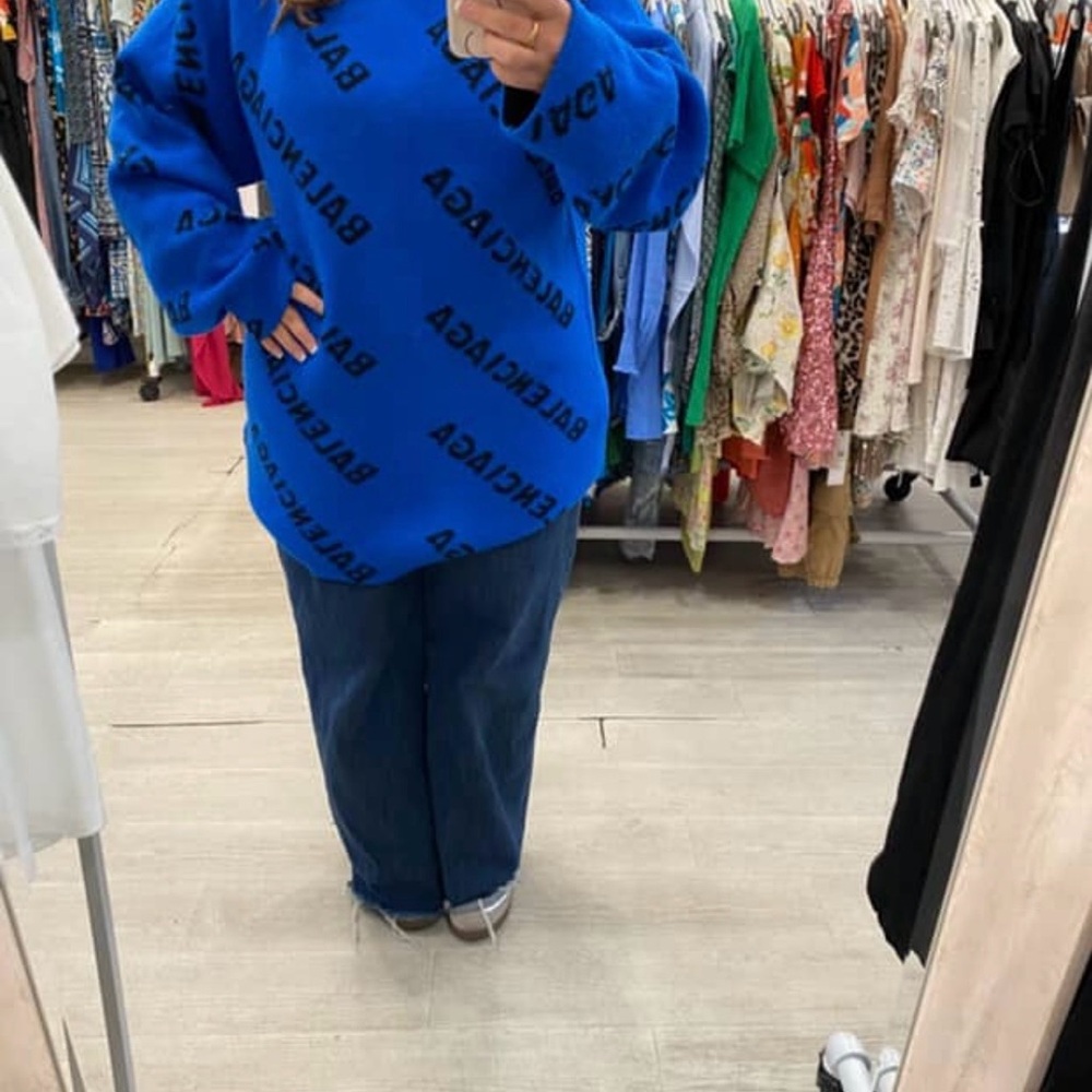 Balenciaga authentic unisex oversized sweater